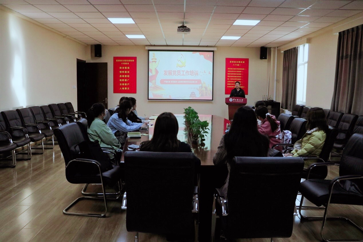 e3e961b86dac4010b6ff60196ca6f668.png e3e961b86dac4010b6ff60196ca6f668.png