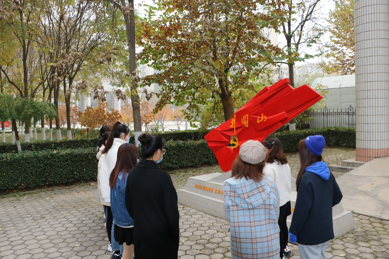 58c6a145a9764a7fa0f1577feffda4c6.png 58c6a145a9764a7fa0f1577feffda4c6.png