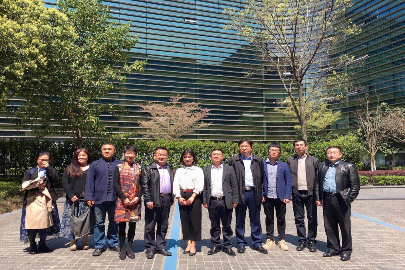 C:\Users\WENLIN~1\AppData\Local\Temp\WeChat Files\72332810864844565.jpg